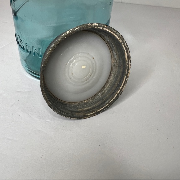 VINTAGE BALL 1910-1923 MASON JAR - BLUE  - QUART - ZINC LID - Picture 7 of 16